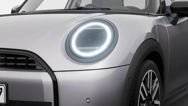 Mini Hatch view 6