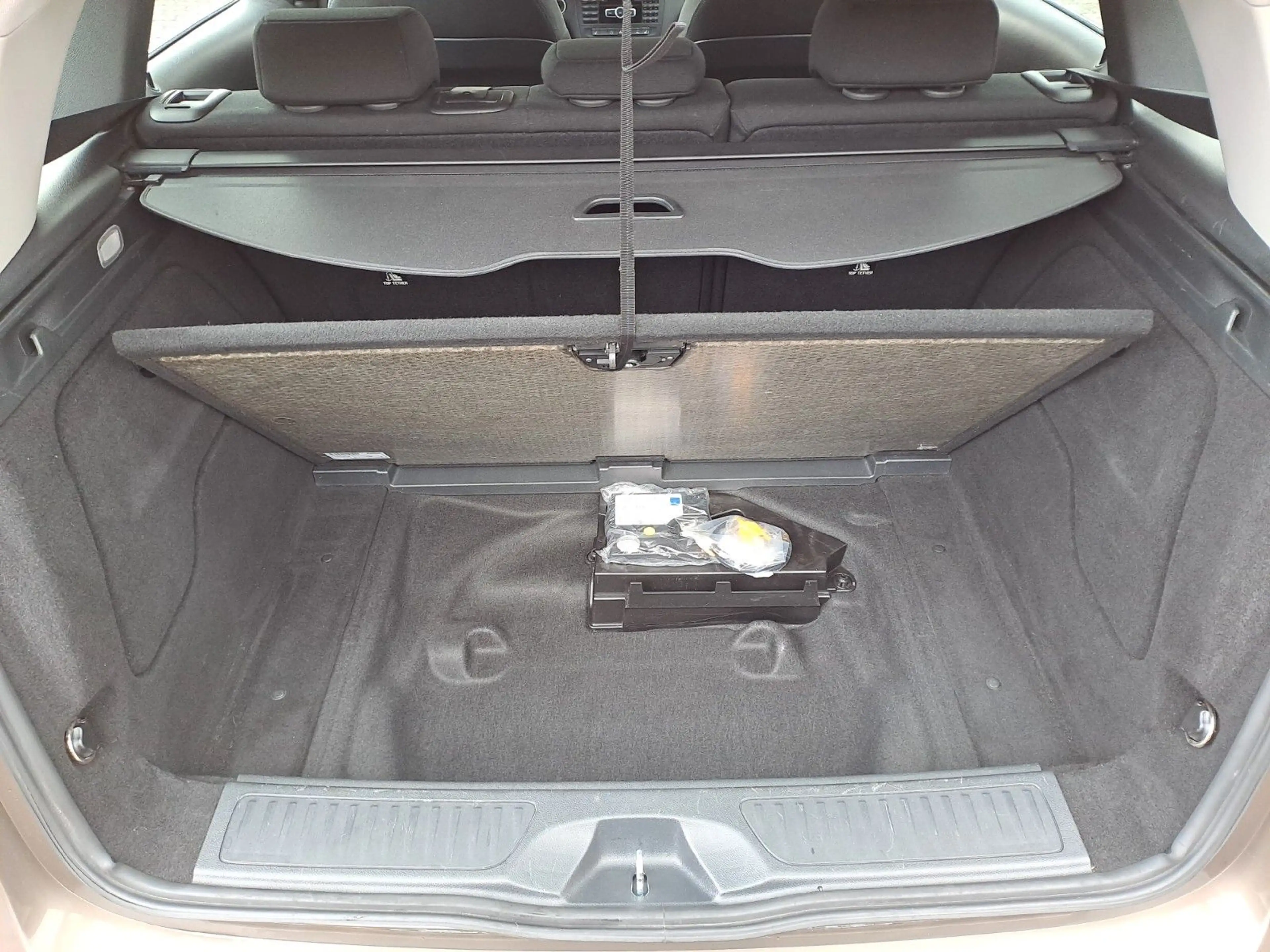 Mercedes-Benz B 200 *AUTOMATIK*BI-XENON*TEMPOMAT*KLIMA*PDC V-H* — photo 13