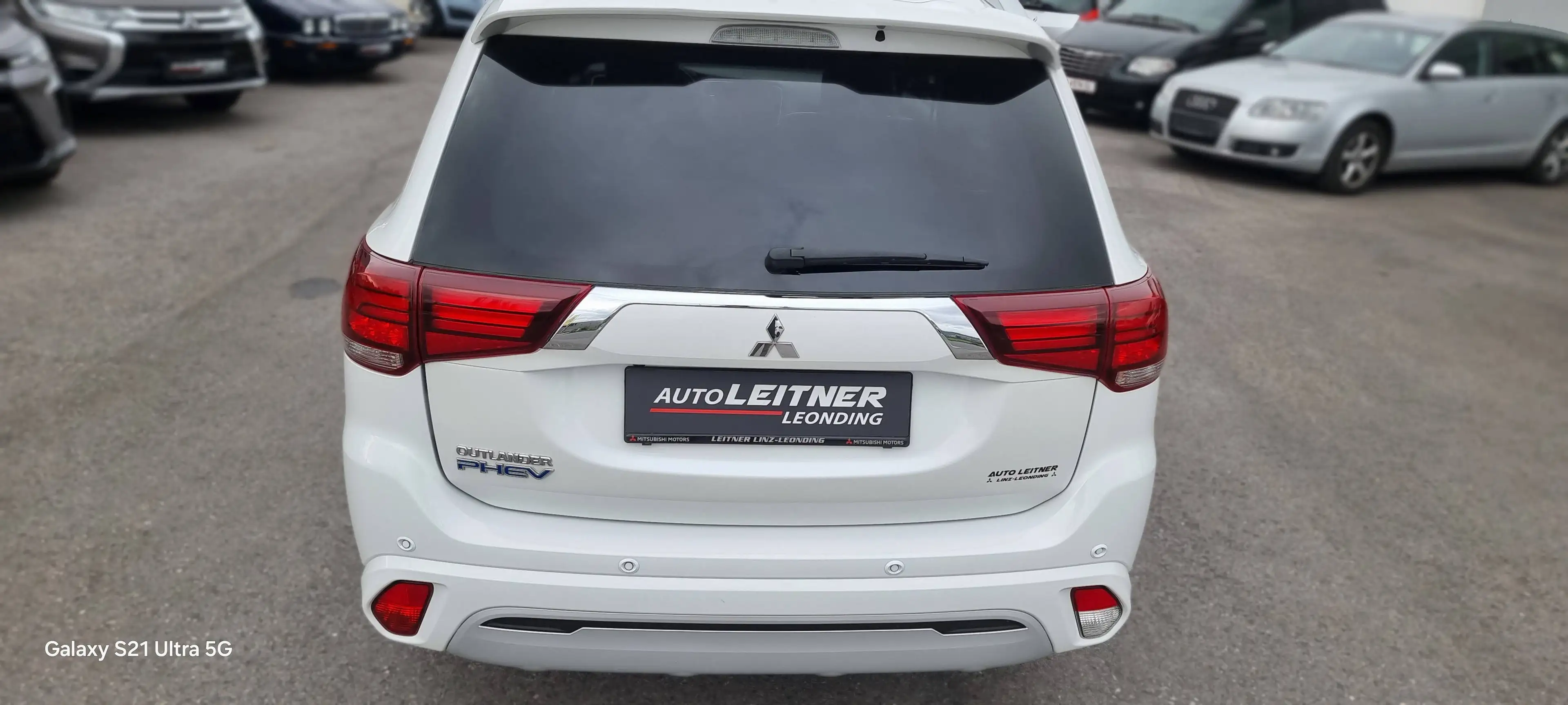 Mitsubishi Outlander Outlander 2,4 PHEV Diamond Diamond — photo 6