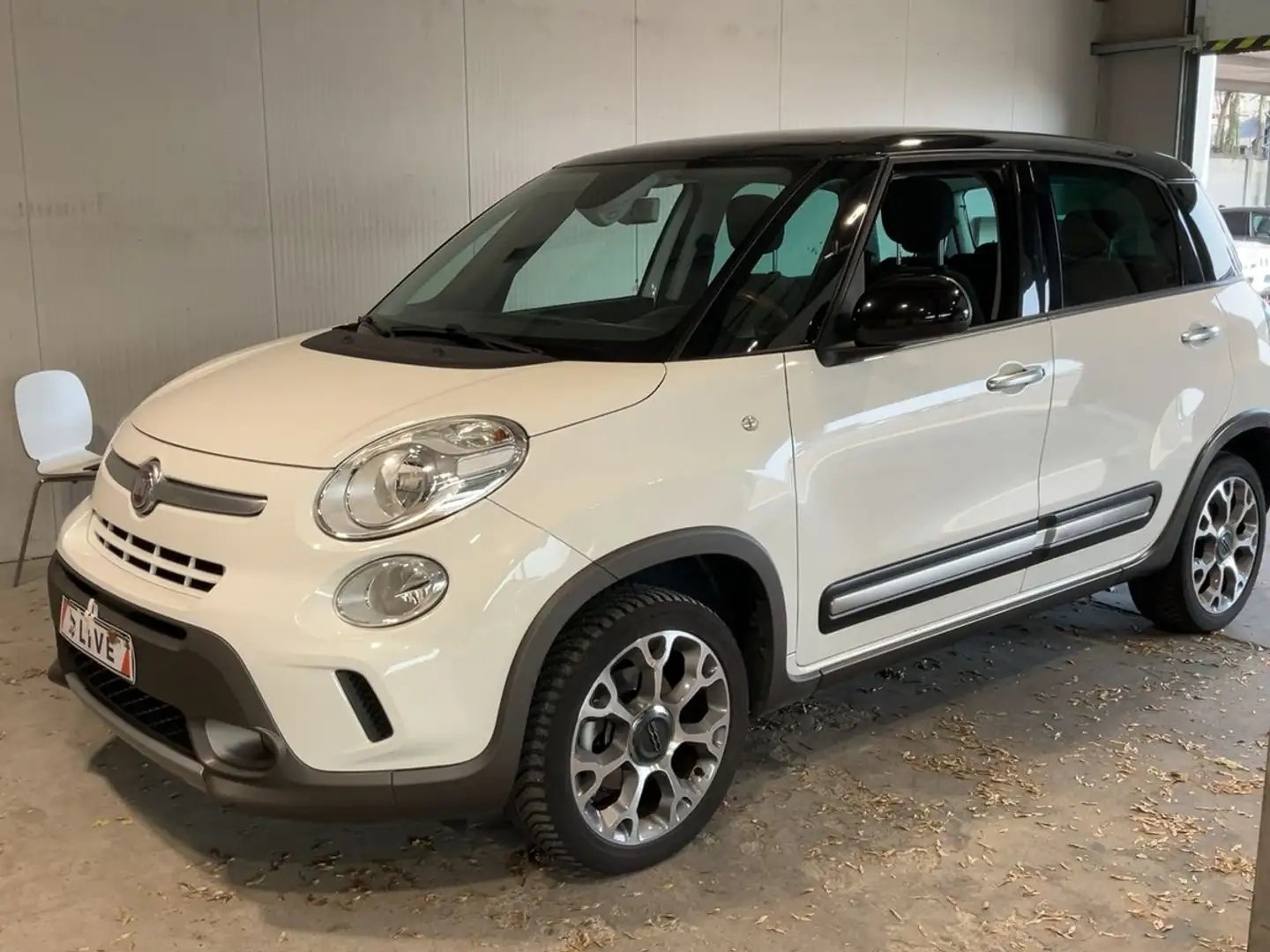 Fiat 500L 500L 2015 1.3 mjt Trekking 85cv UNICO PROPRIETARIO Bianco - 1