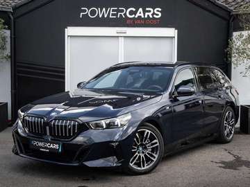 Touring 40 eDrive M Sport | ACC | HUD | Surround