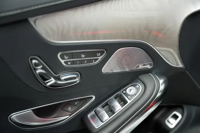 Mercedes-Benz S 500 S 500 4Matic*NEUWAGENZUSTAND*ERSTBESITZ*TRAUMHAFT* Ansicht 25