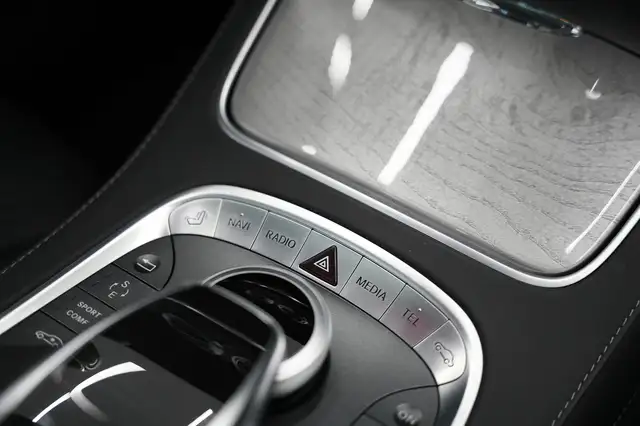 Mercedes-Benz S 500 S 500 4Matic*NEUWAGENZUSTAND*ERSTBESITZ*TRAUMHAFT* Ansicht 39