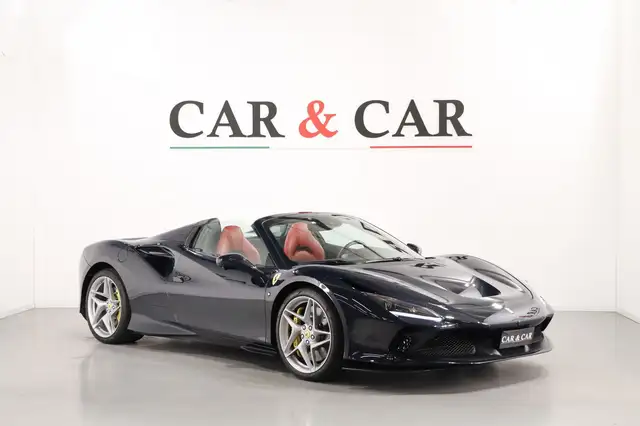 Ferrari F8 Spider Spider