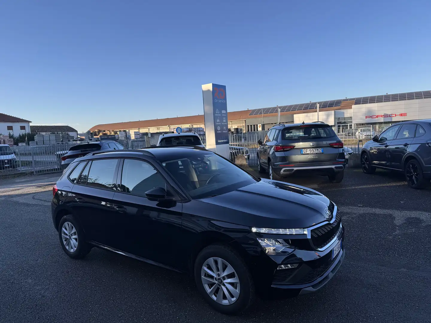 Skoda Kamiq 1.0 tsi Selection 95cv/NO VINCOLI Nero - 2