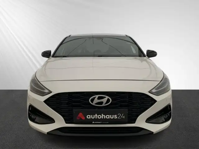 Hyundai i30 view 2