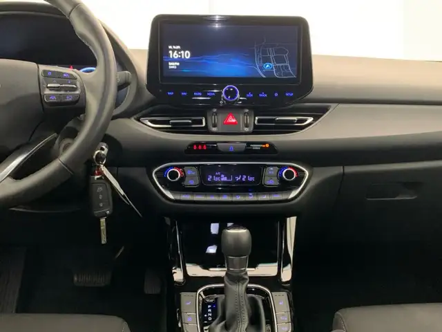 Hyundai i30 view 13
