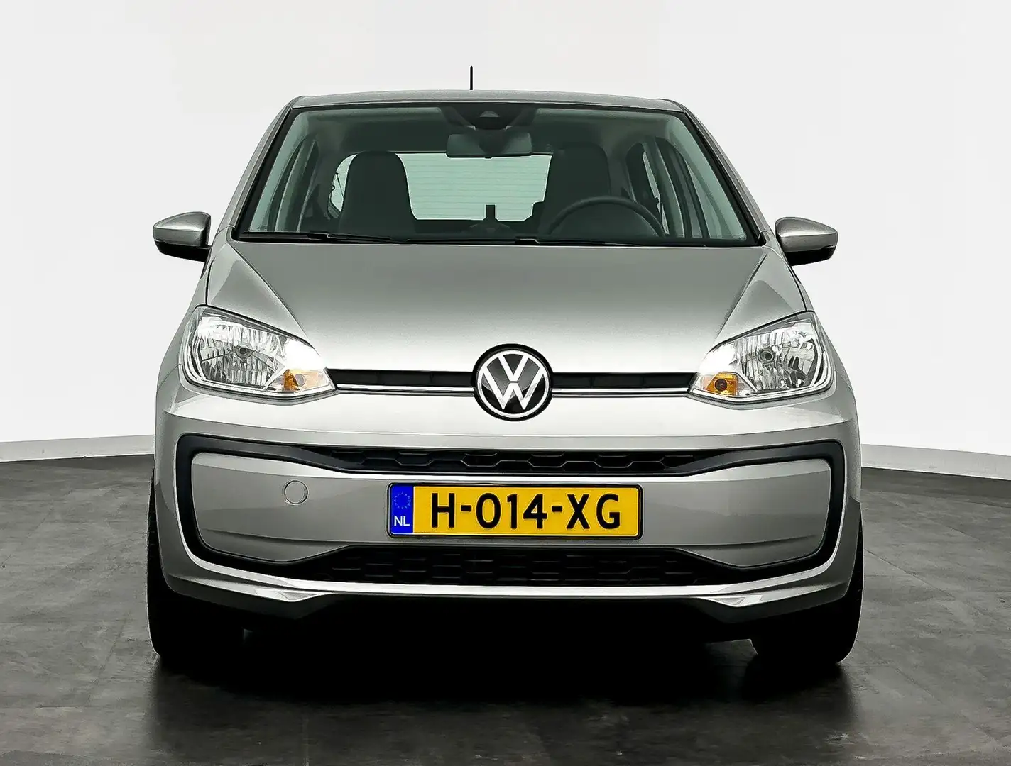 Volkswagen up! 1.0 Move | AIRCO | BLUETOOTH | LMV | DAB+ | Grijs - 2