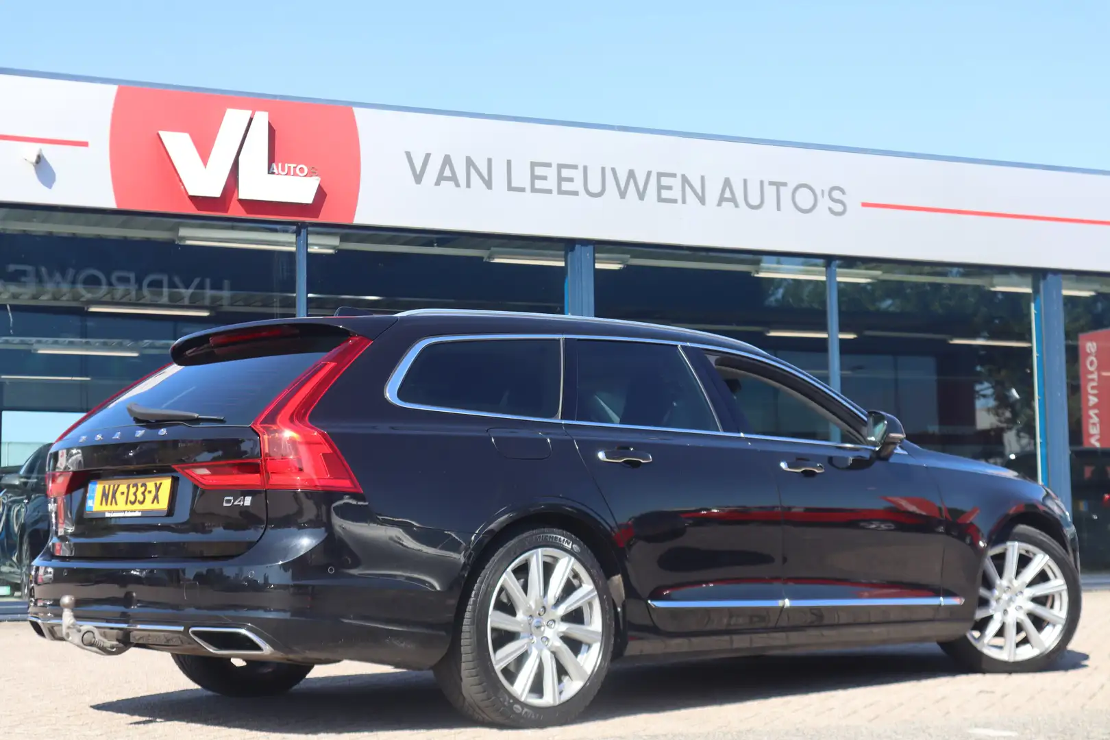 Volvo V90 2.0 D4 Inscription | Pilot Assist | Stoelkoeling | Noir - 2