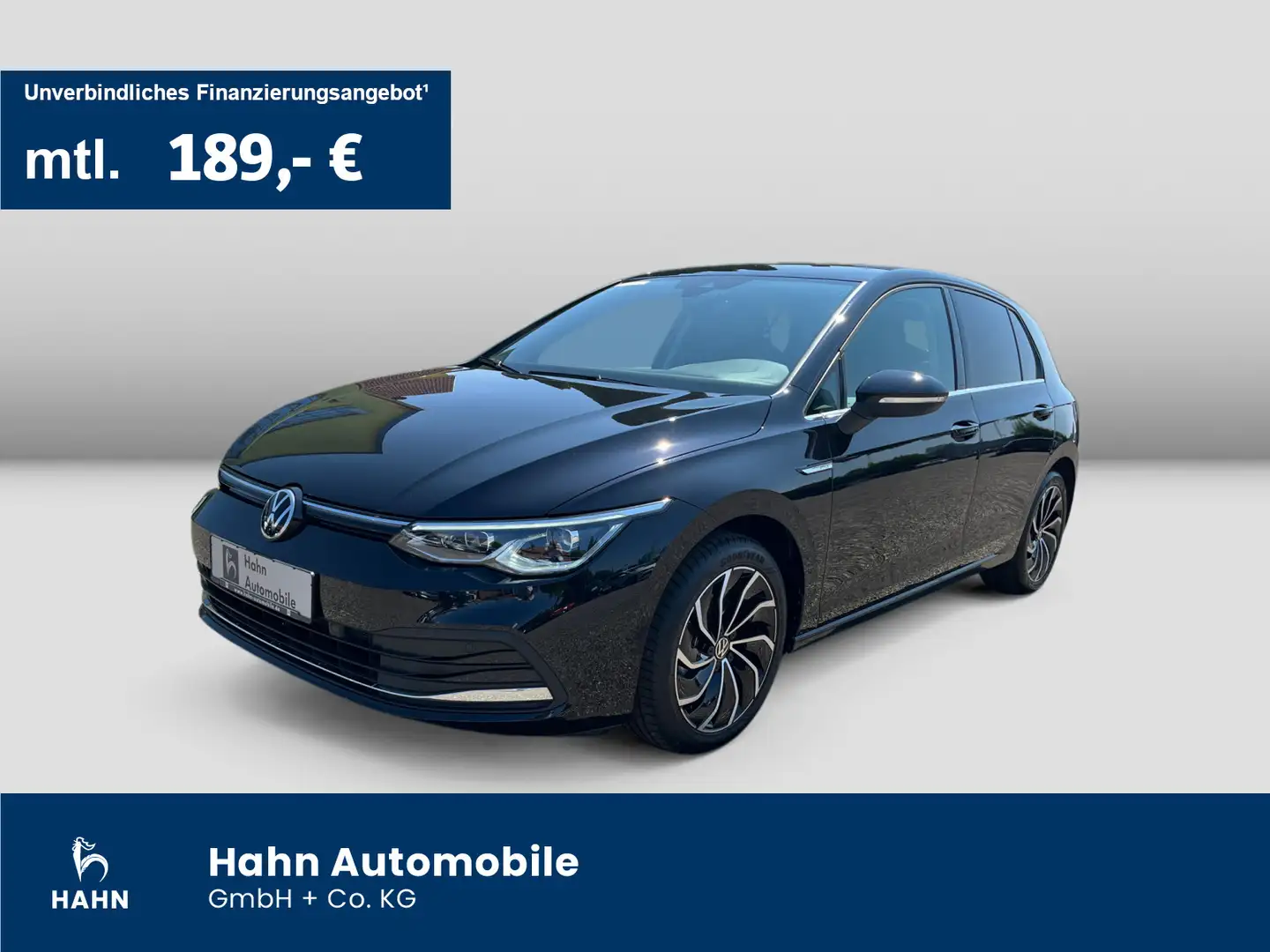 Volkswagen Golf VIII 1.5eTSI DSG Style Cam LED Navi SItzhei Zwart - 1
