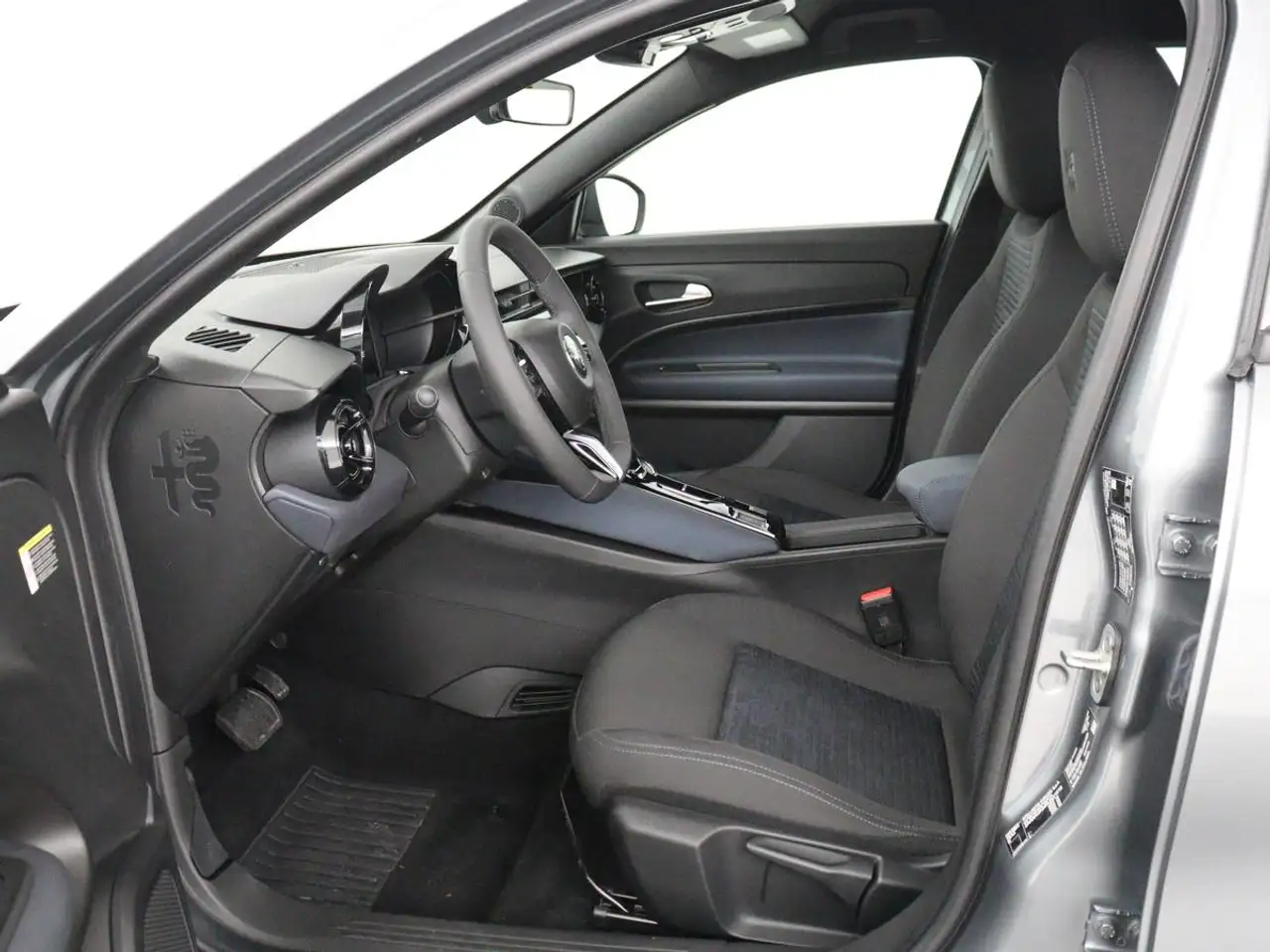 Alfa Romeo Junior 2025