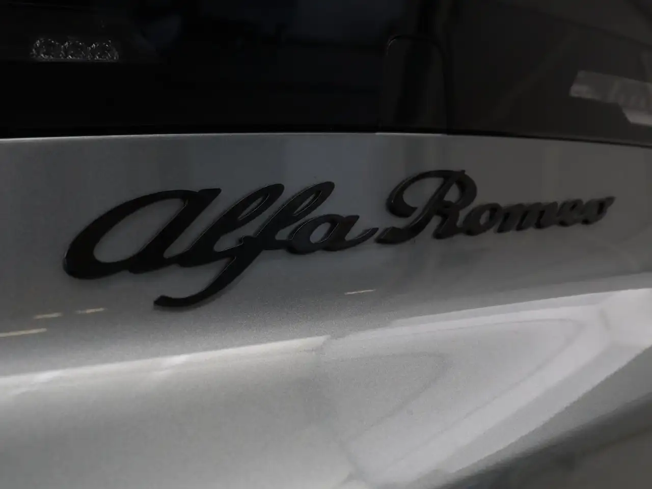 Alfa Romeo Junior 2025 — фото 30
