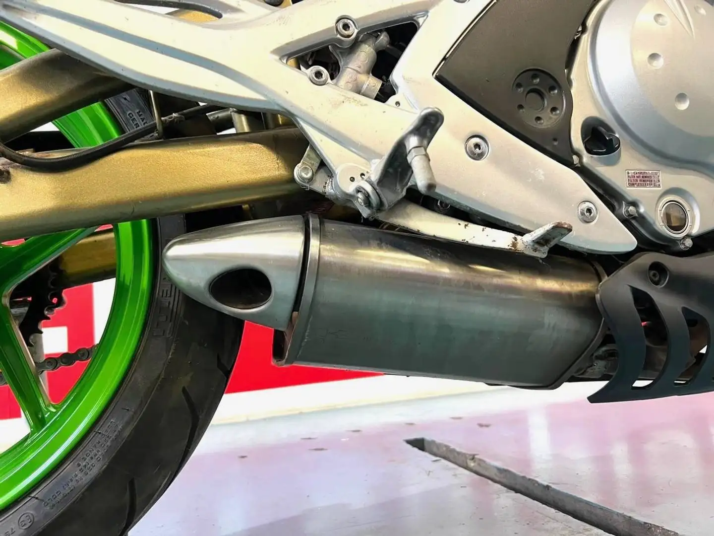 Kawasaki ER - 6 N Groen - 2