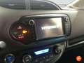 Toyota Yaris 1.5 Hybrid Advance Rojo - thumbnail 12