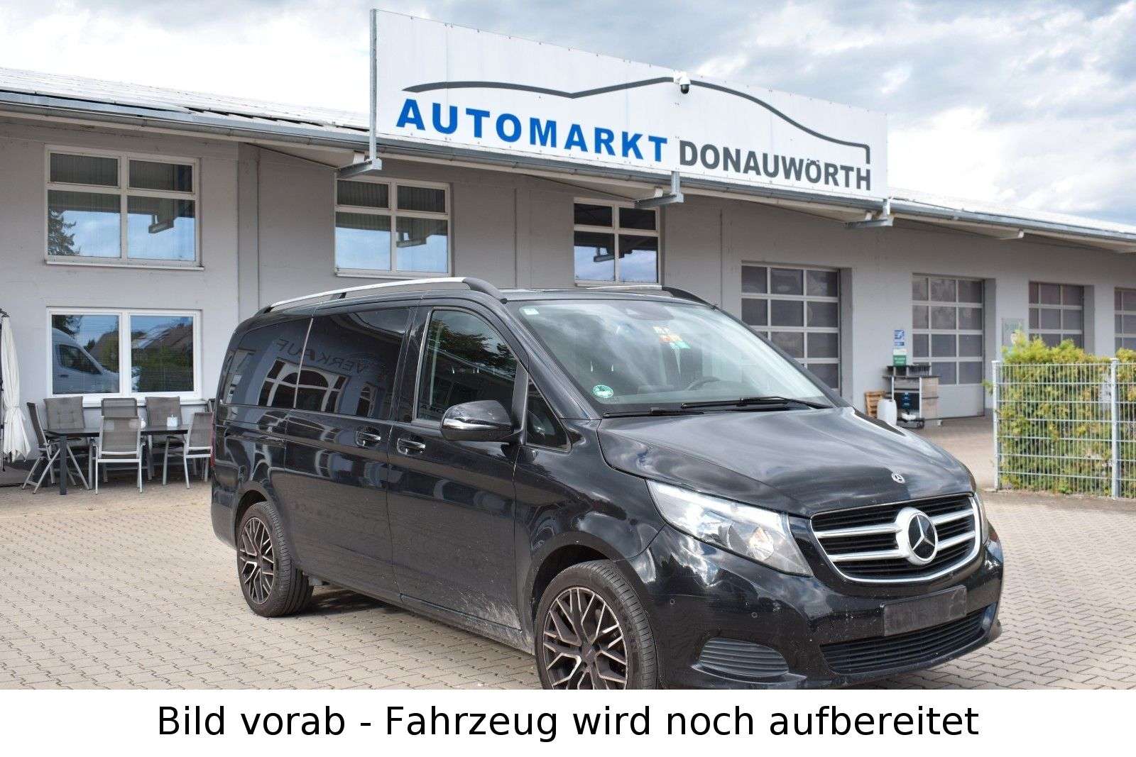 Mercedes-Benz V 250