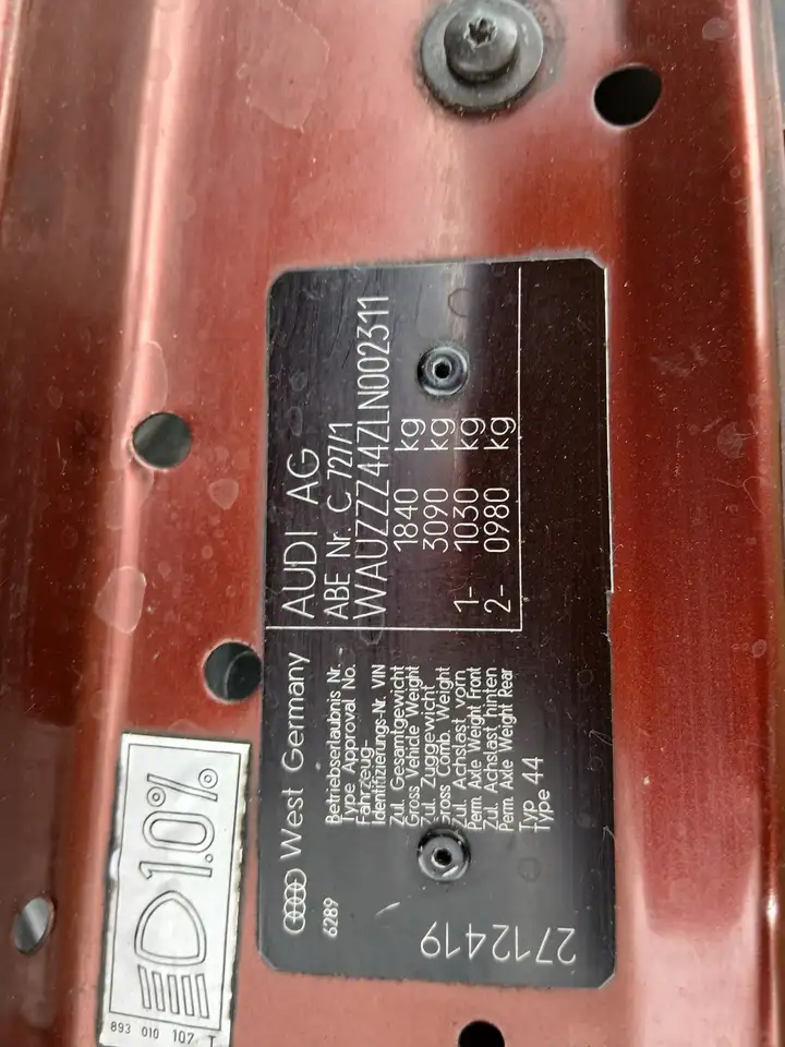 Audi 100 Avant 2.0 E, foto 11