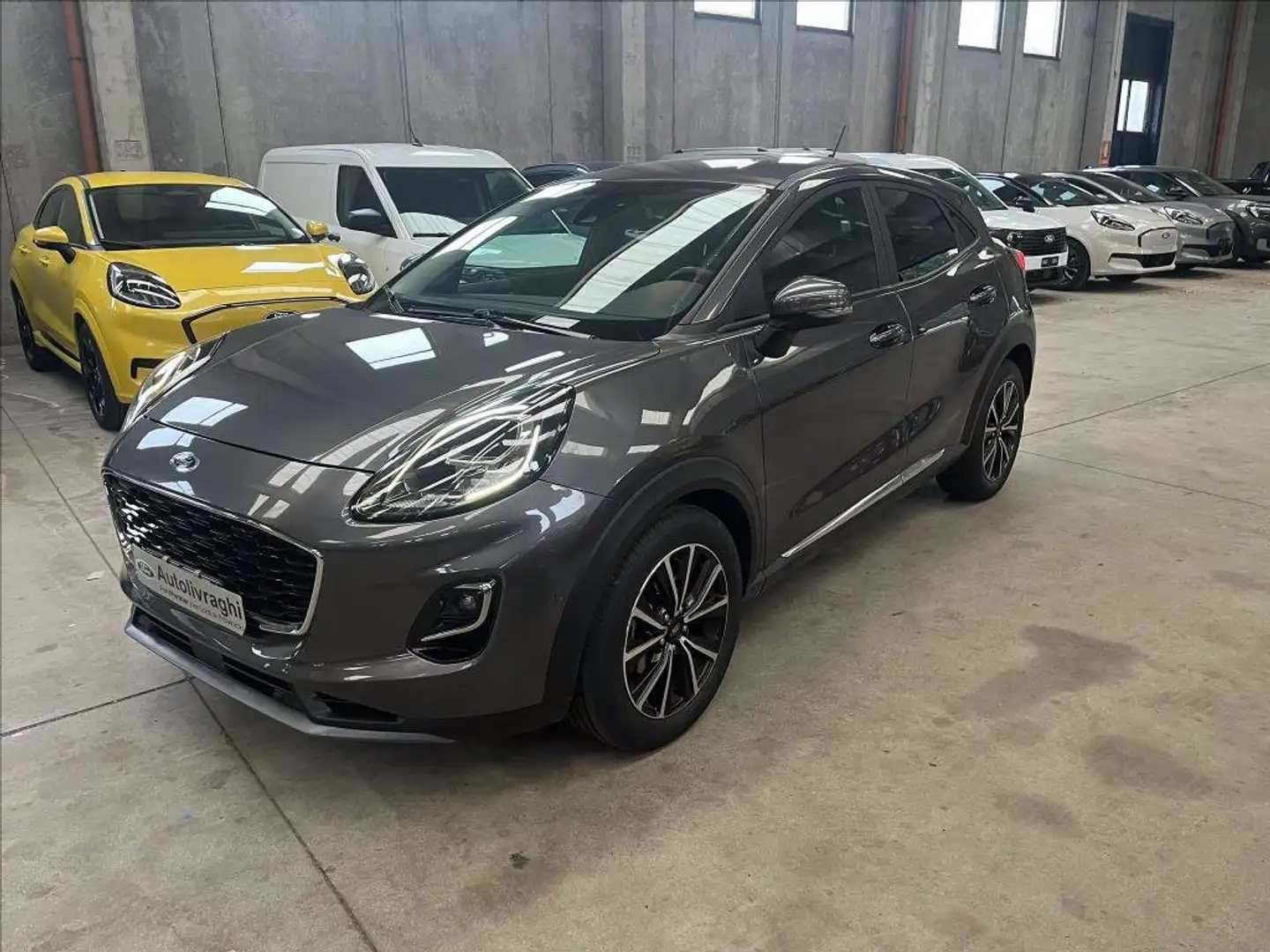 Ford Puma 1.0 ecoboost h Titanium s&s 125cv Grijs - 1