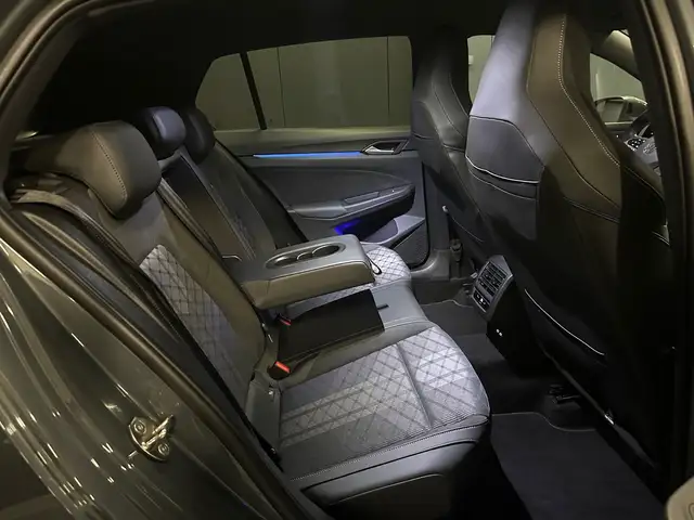 Volkswagen Golf view 28