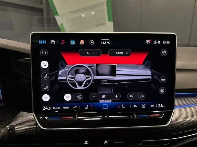 Volkswagen Golf view 21