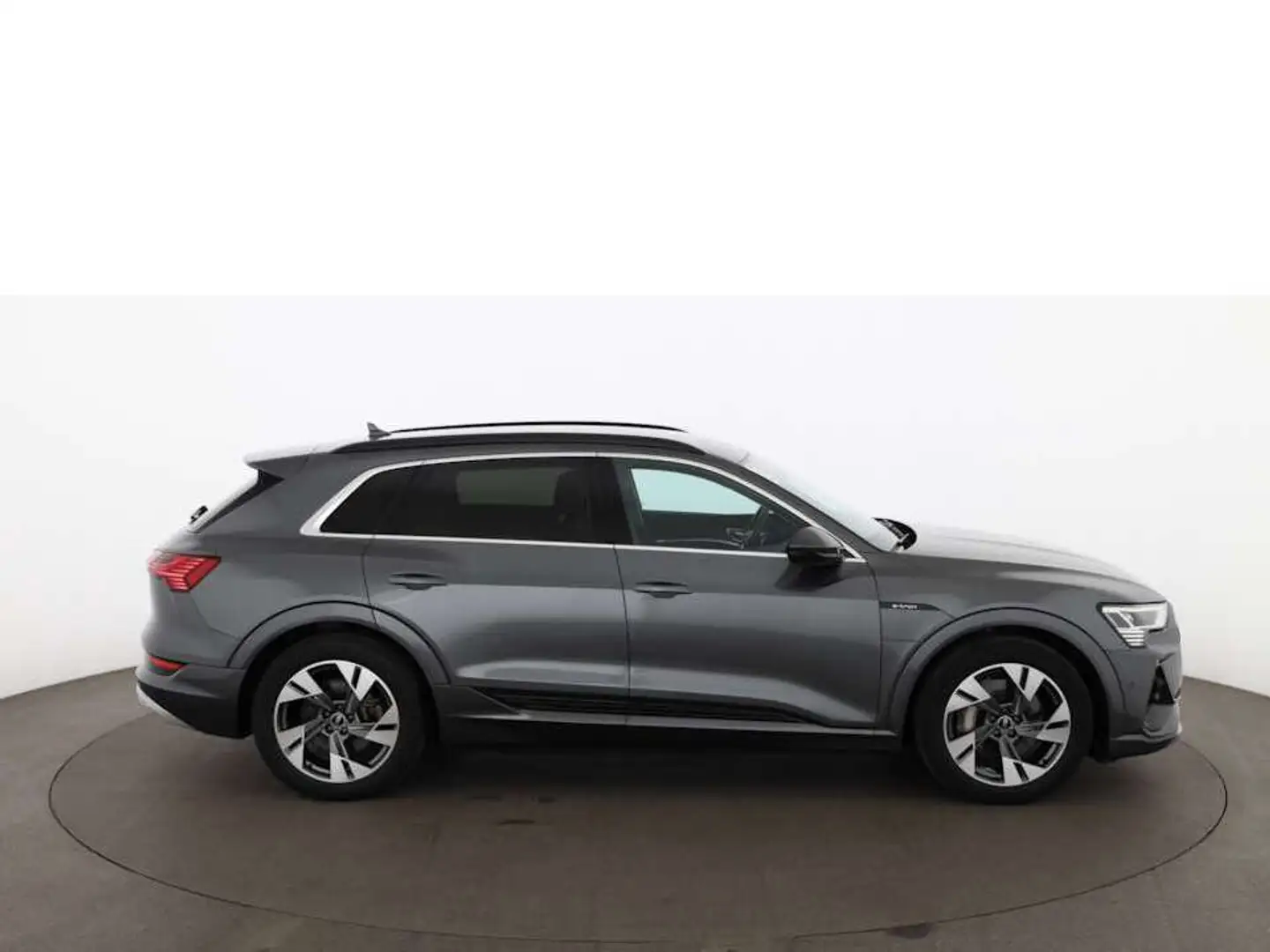 Audi e-tron 50 quattro S-Line 71kWh Aut LED LUFT NAVI Grey - 2