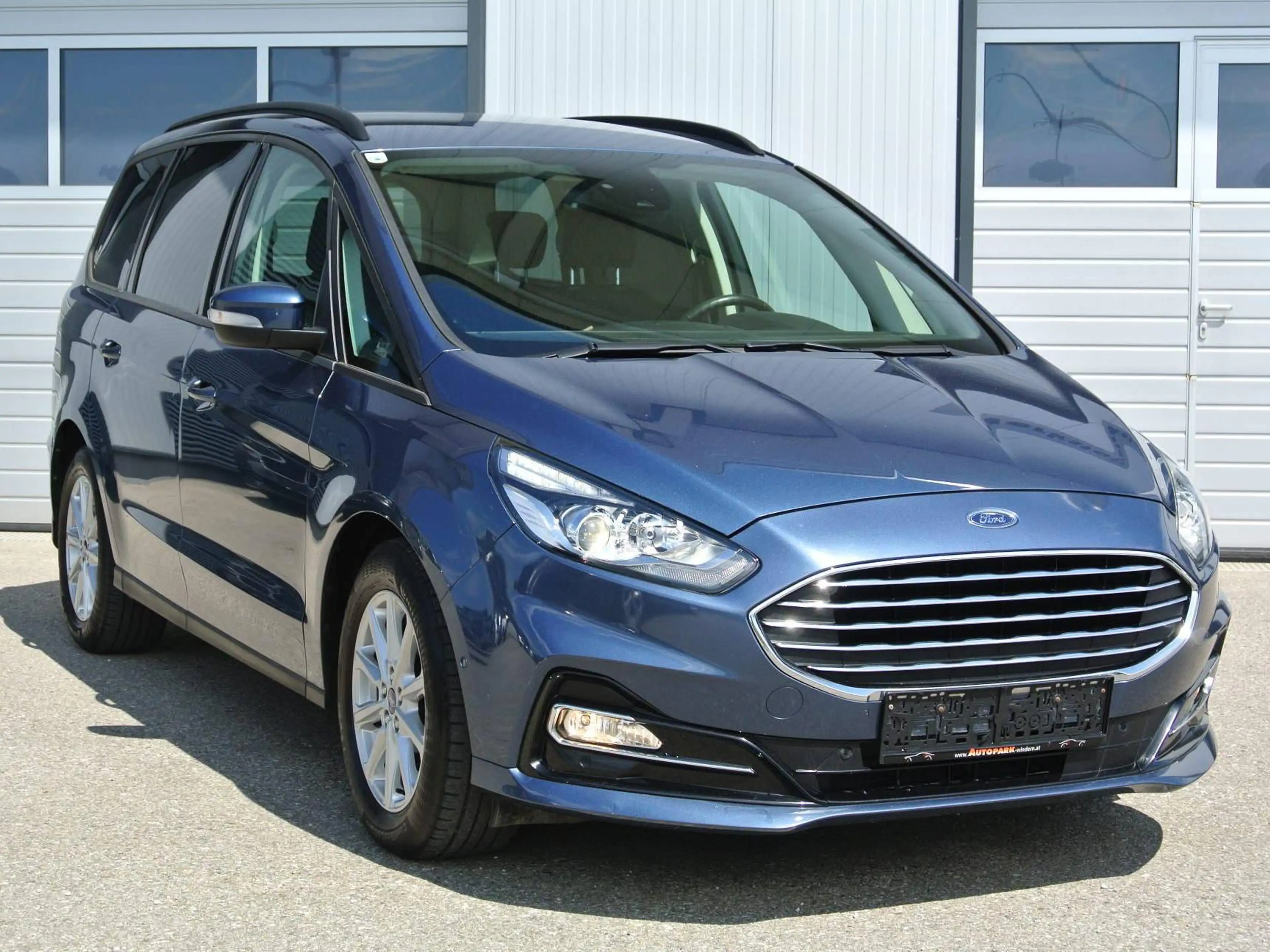 Ford Galaxy 2.0 EcoBlue ** 7-SITZE * NAVI * KAMERA * SHZ * — photo 6