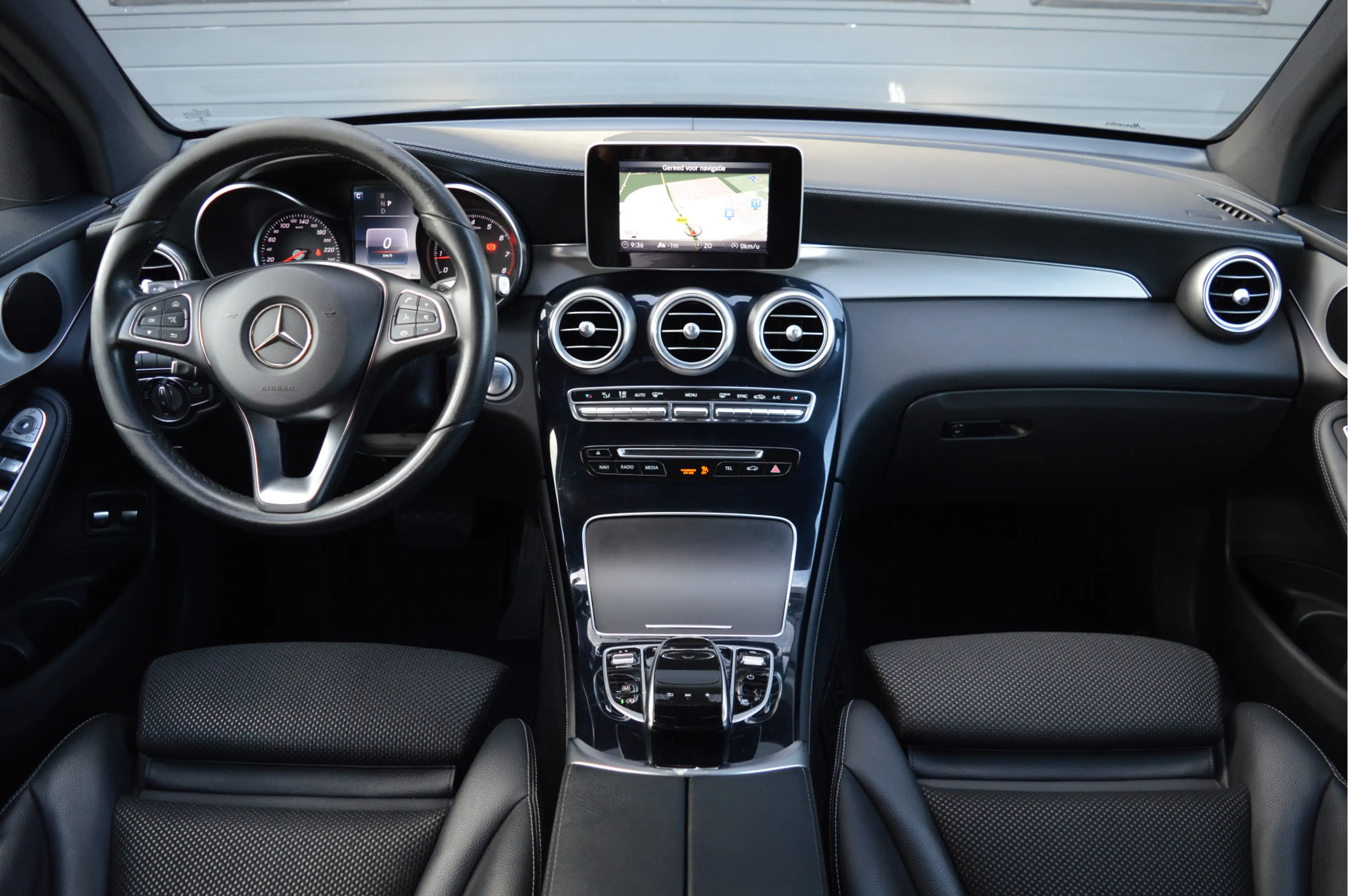 Mercedes-Benz GLC 250 Coupé 4MATIC Prestige | SCHUIFDAK | TREKHAAK | MEM — photo 7