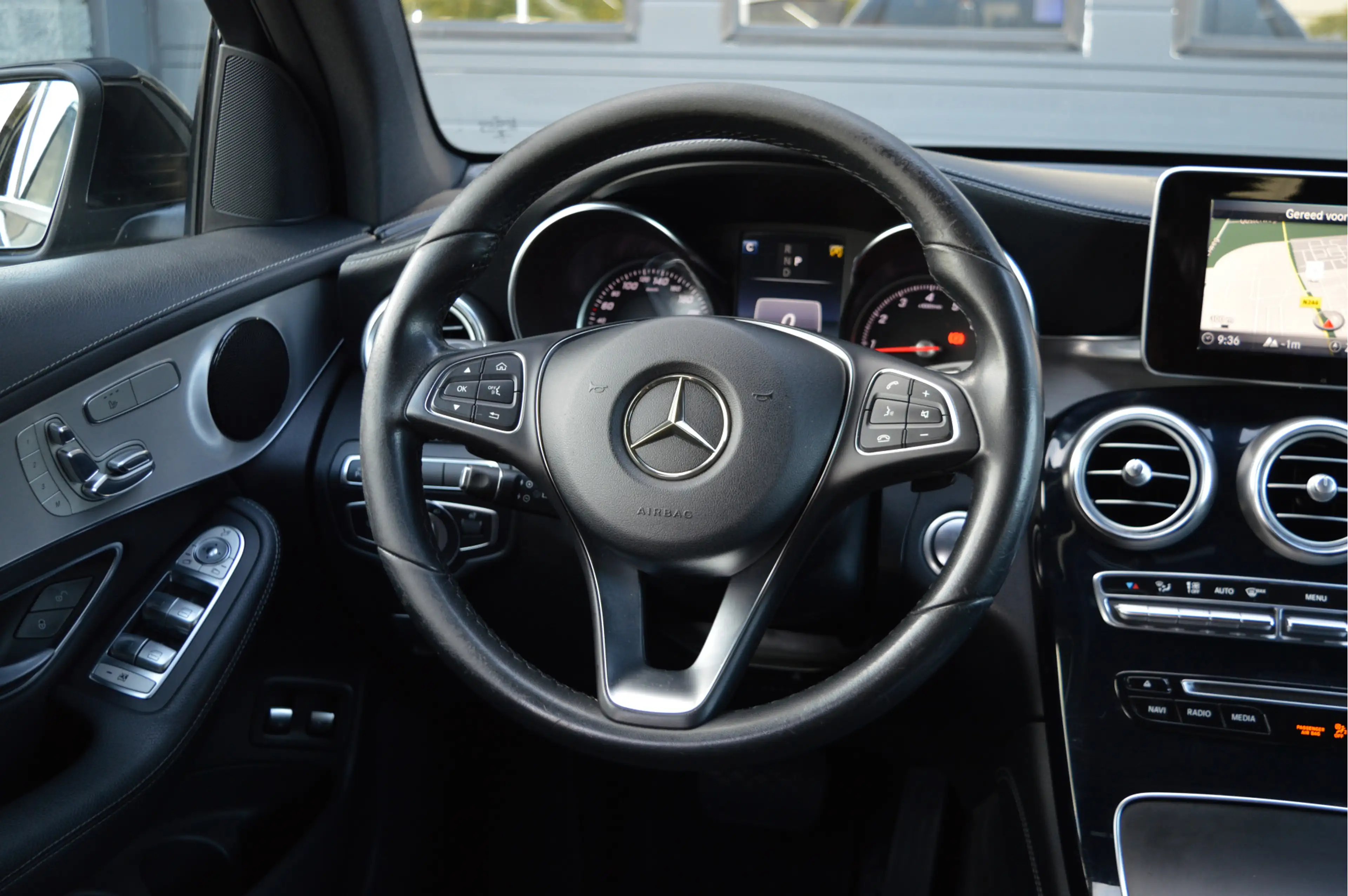 Mercedes-Benz GLC 250 Coupé 4MATIC Prestige | SCHUIFDAK | TREKHAAK | MEM — photo 24