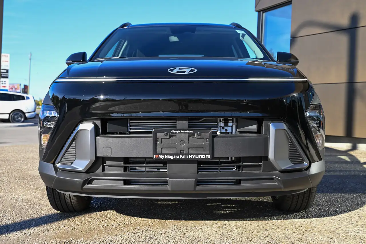 Hyundai KONA снимка Hyundai KONA