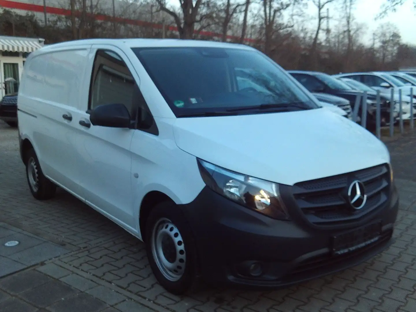 Mercedes-Benz Vito Kasten 114/CDI kompakt,NAVI,PDC, Wit - 1