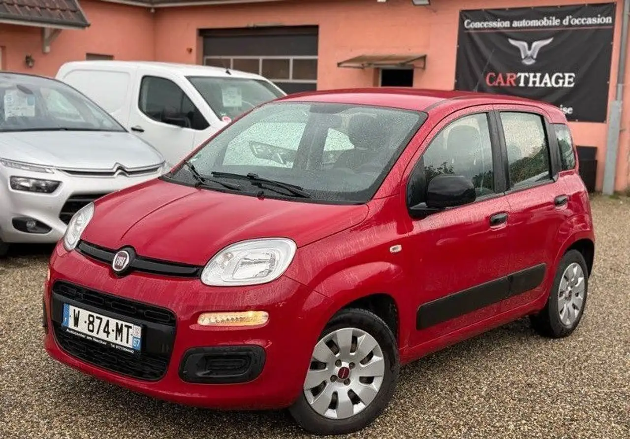 Fiat Panda 1.2 8V 69cv Easy Faible kms Garantie 1 A