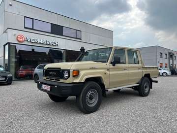 70 SERIE*LC79*V6-BENZINE*AUTOMAAT*NEW CAR*5-PLAATSEN*LICHTE VRACHT*AIRCO*74000 EX*