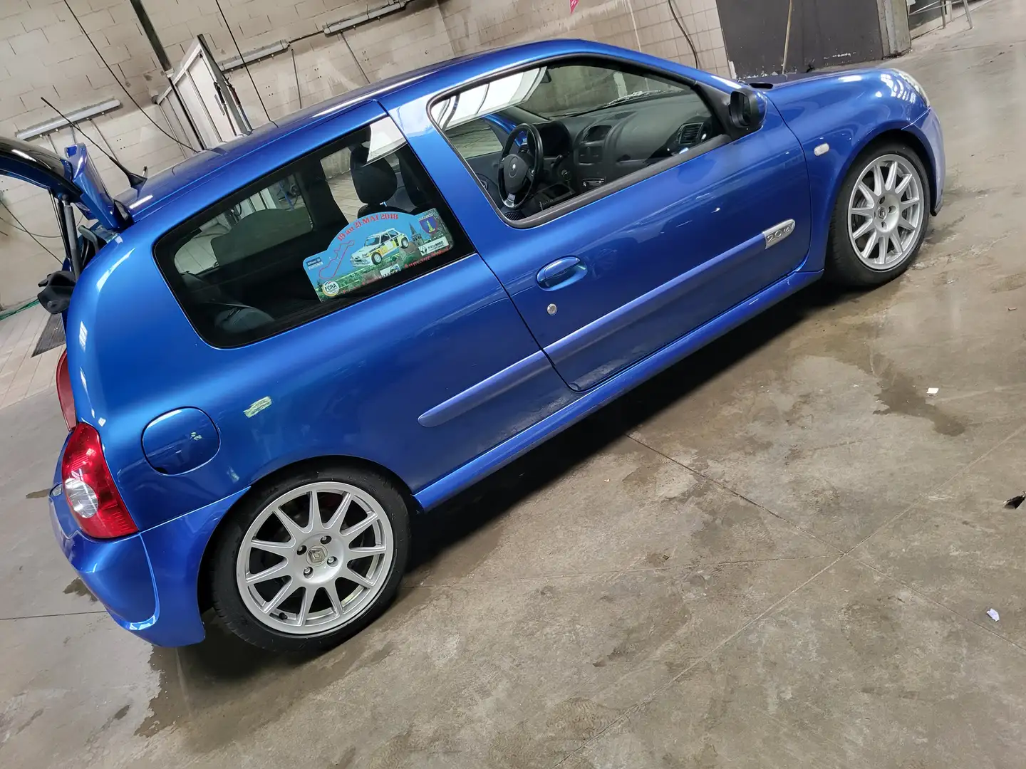 Renault Clio Clio 2.0i 16V Sport Bleu - 2