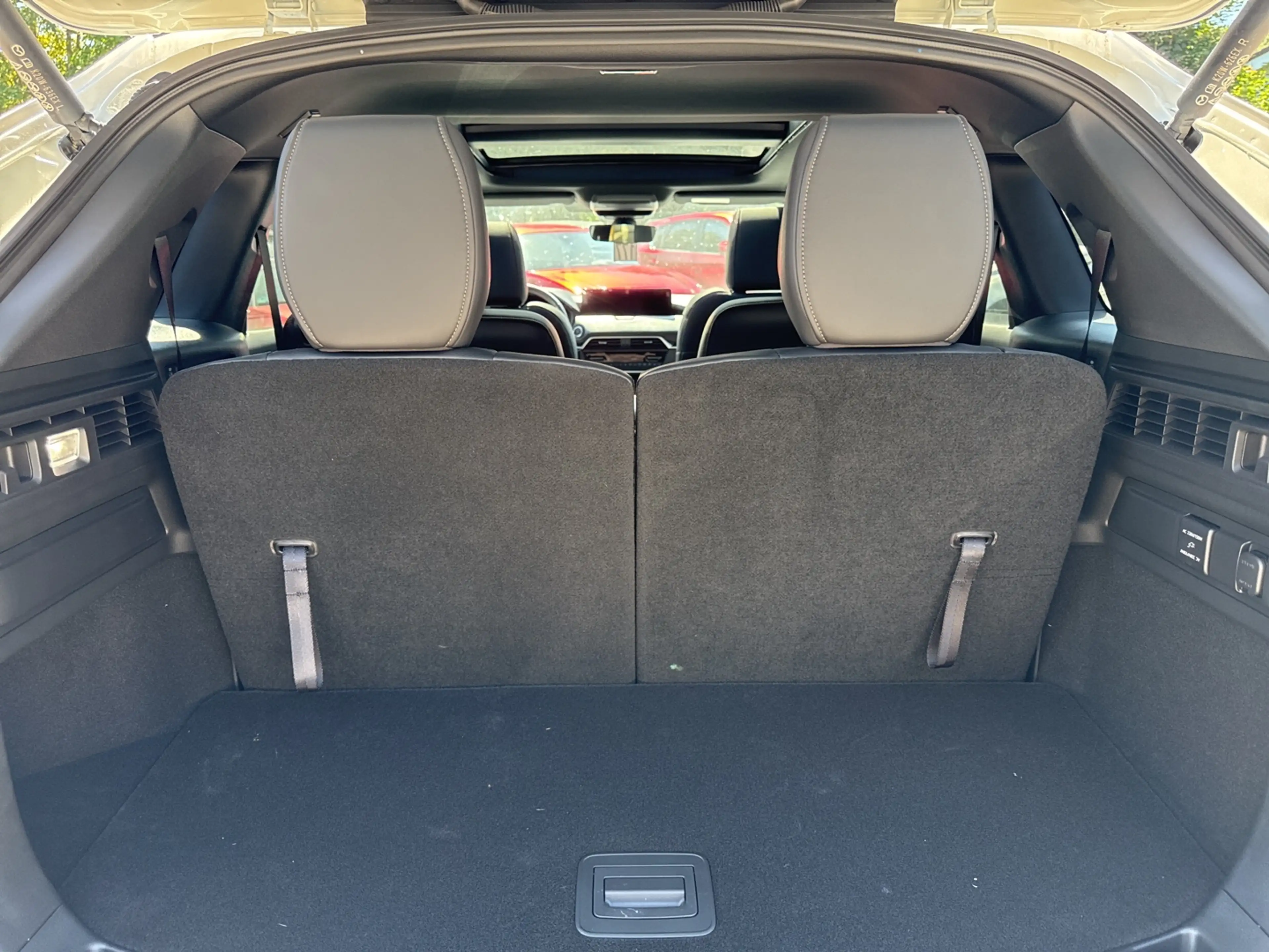 Mazda CX-80 e-SKYACTIV-D 254 AWD 8AT HOMURA PLUS CAPTAIN SEATS — photo 12