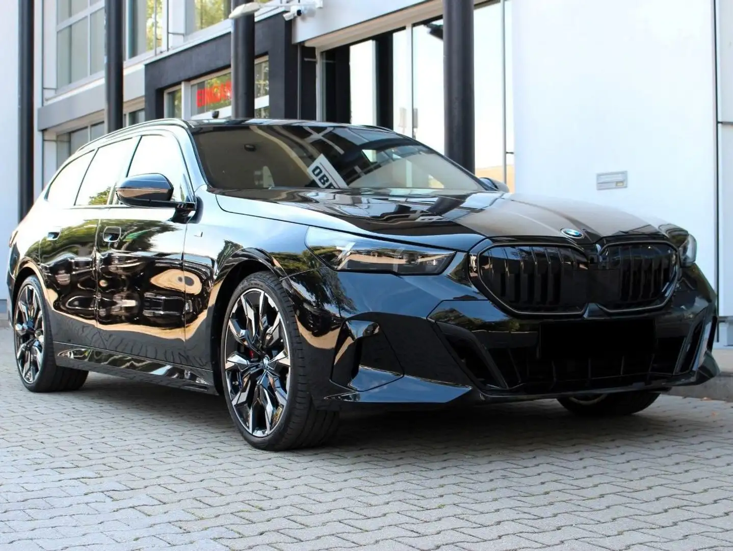 BMW 520 520d xDrive Touring Aut. Noir - 2