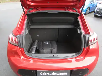 Annonce voiture d'occasion Peugeot e-208 - CARADIZE