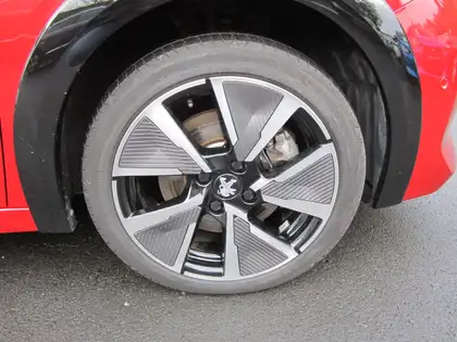 Annonce voiture d'occasion Peugeot e-208 - CARADIZE