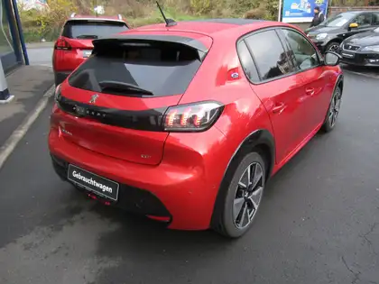 Annonce voiture d'occasion Peugeot e-208 - CARADIZE