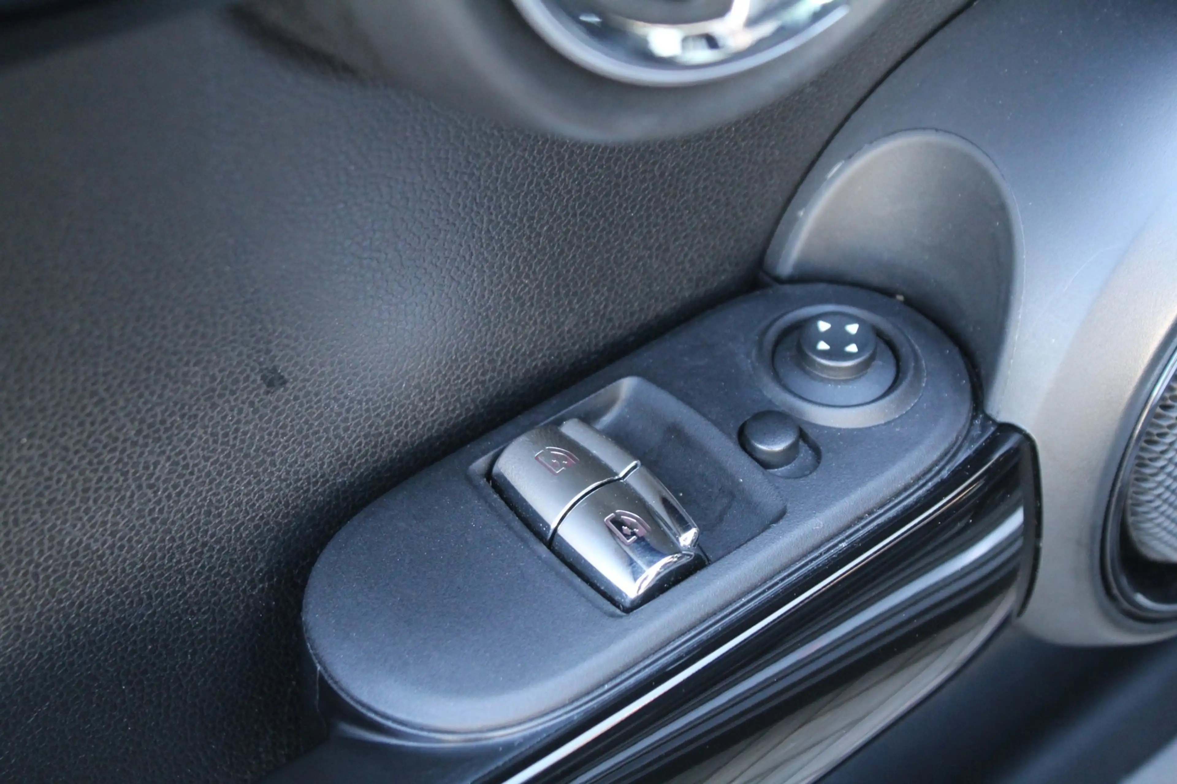 MINI Cooper S 2.0 192pk Serious Business AUTOMAAT Panoramadak NL — photo 19