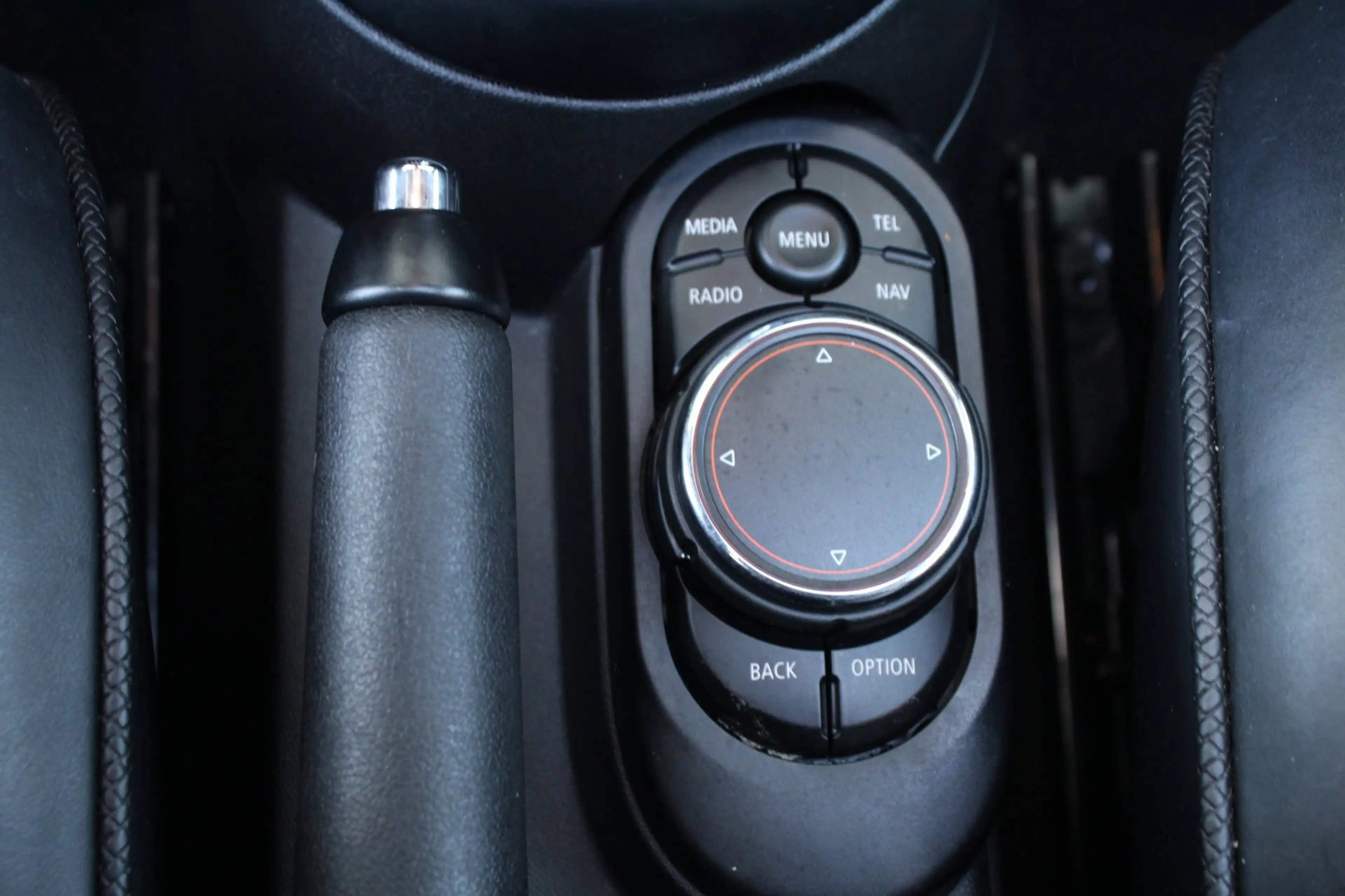 MINI Cooper S 2.0 192pk Serious Business AUTOMAAT Panoramadak NL — photo 16