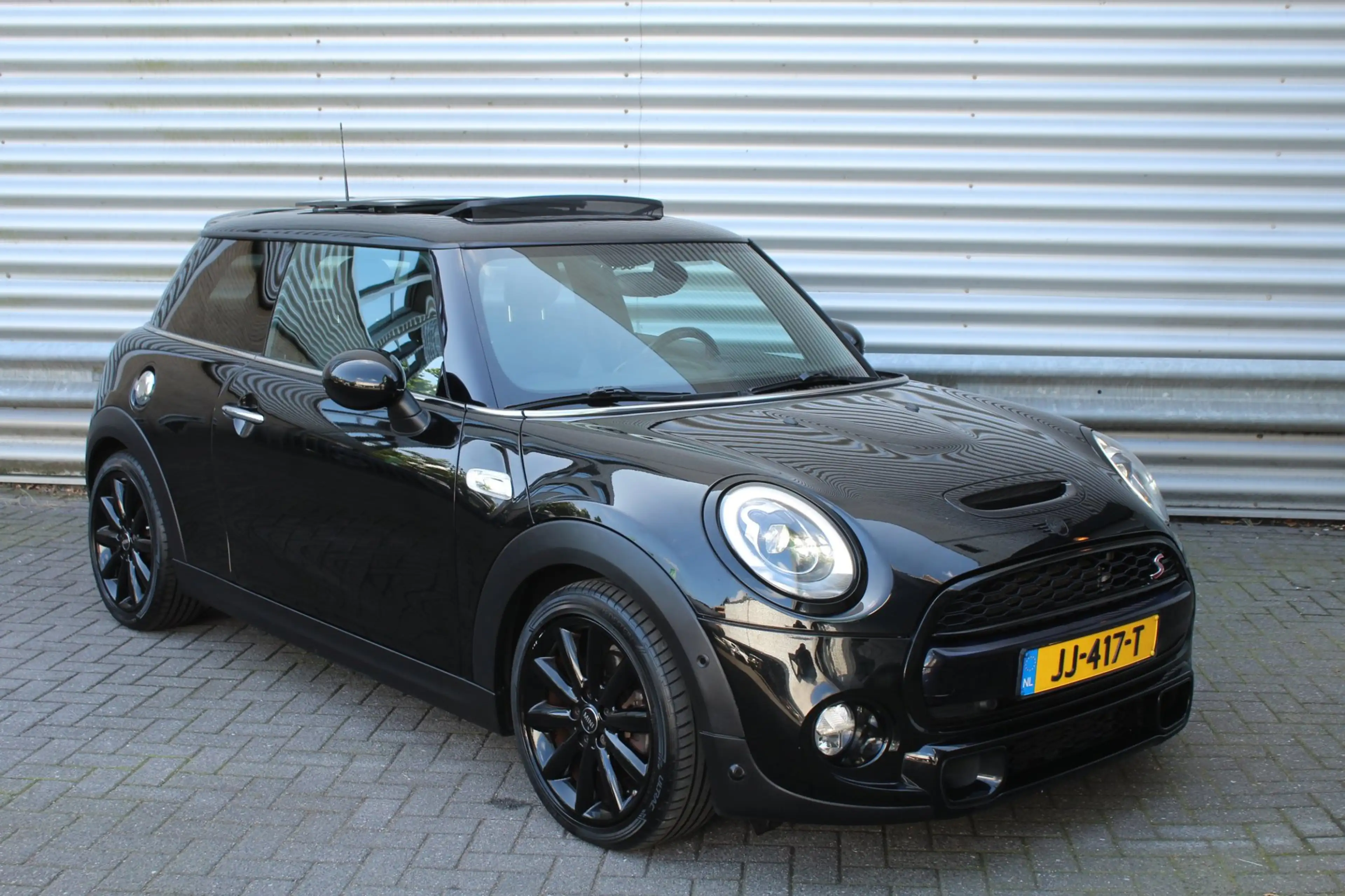 MINI Cooper S 2.0 192pk Serious Business AUTOMAAT Panoramadak NL — photo 3