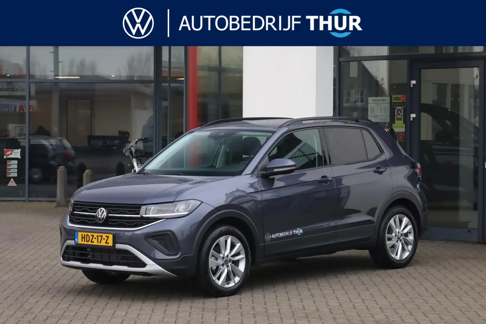 Volkswagen T-Cross 1.0 TSI Life Edition 116PK / 85kW DSG, 17" 'Bangal Grijs - 1