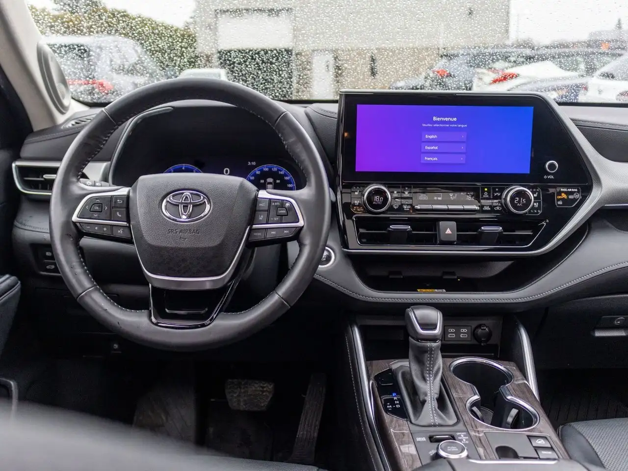 Toyota Highlander снимка Toyota Highlander