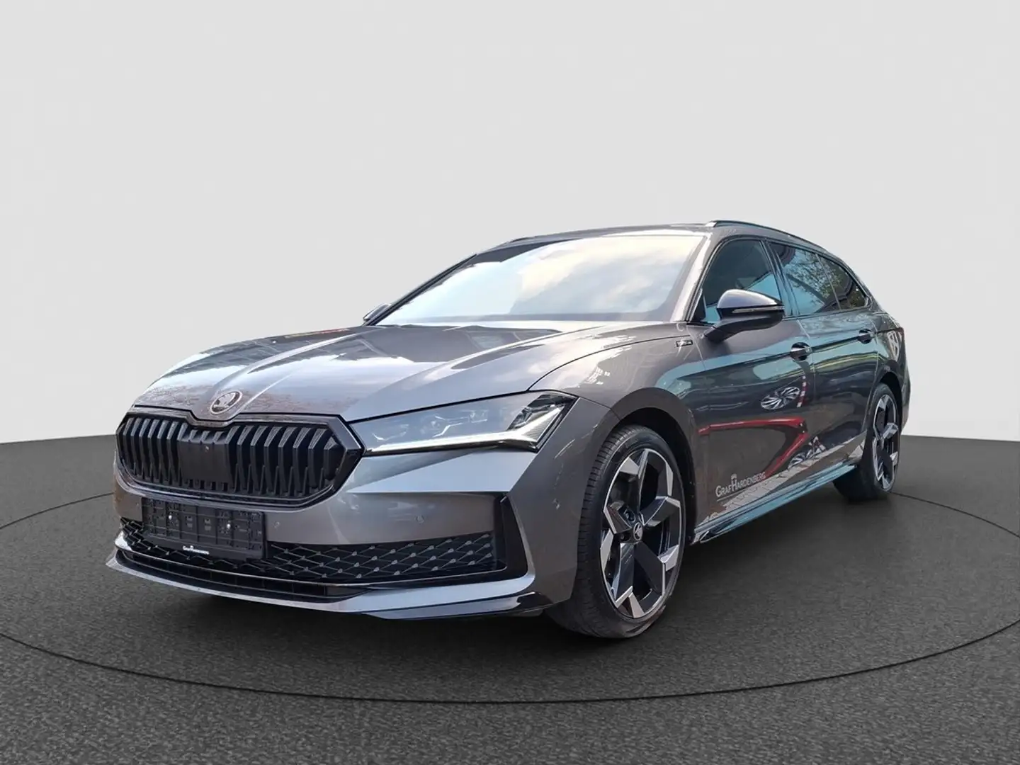 Skoda Superb COMBI 2.0 TDI 110 kW Sportline Grau - 1