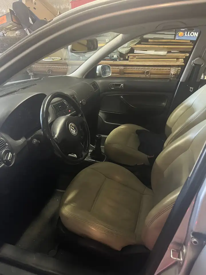 Volkswagen Golf 1.9 TDi 110, foto 5