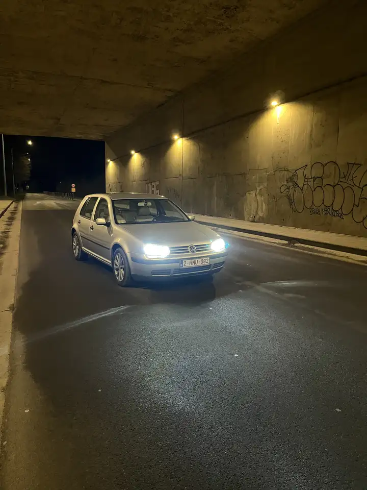 Volkswagen Golf 1.9 TDi 110, foto 1