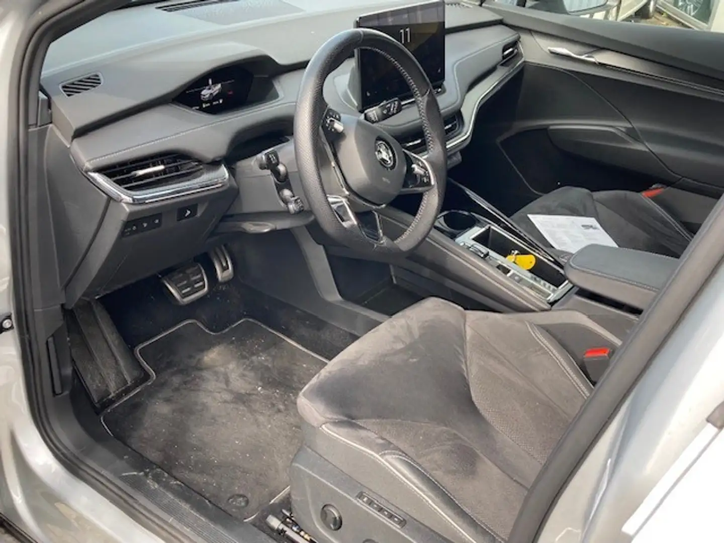 Skoda Enyaq iV 80 Sportline Dodehoekdetectie | Warmte pomp | K Grijs - 2
