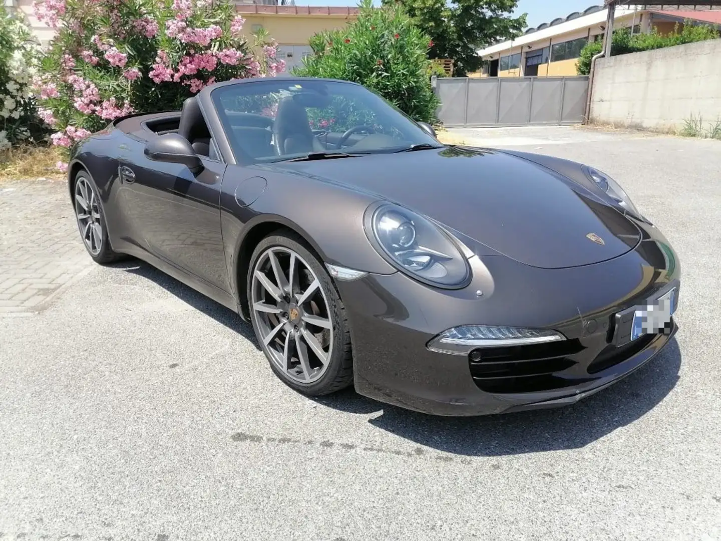 Porsche 991 Carrera Cabriolet Macadamia Marrone - 1