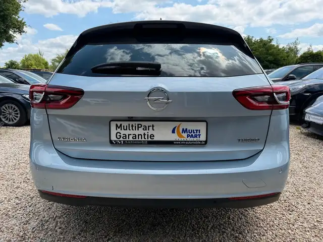 Opel Insignia view 5