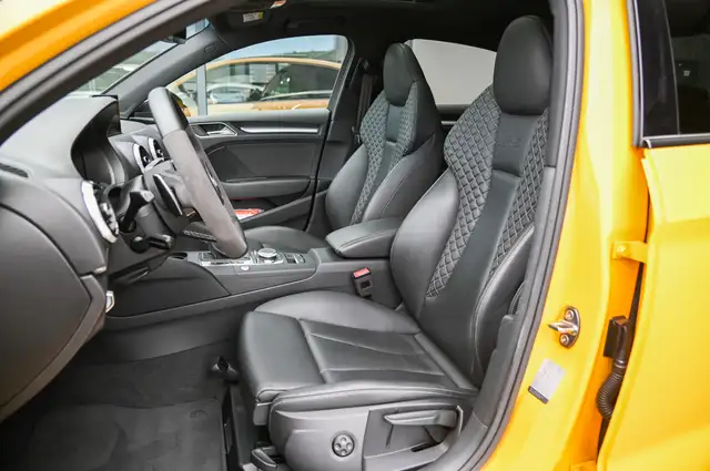 Audi RS3 view 12