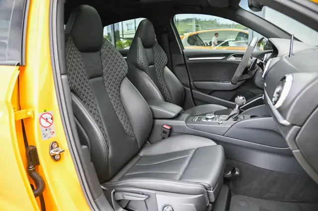 Audi RS3 view 13